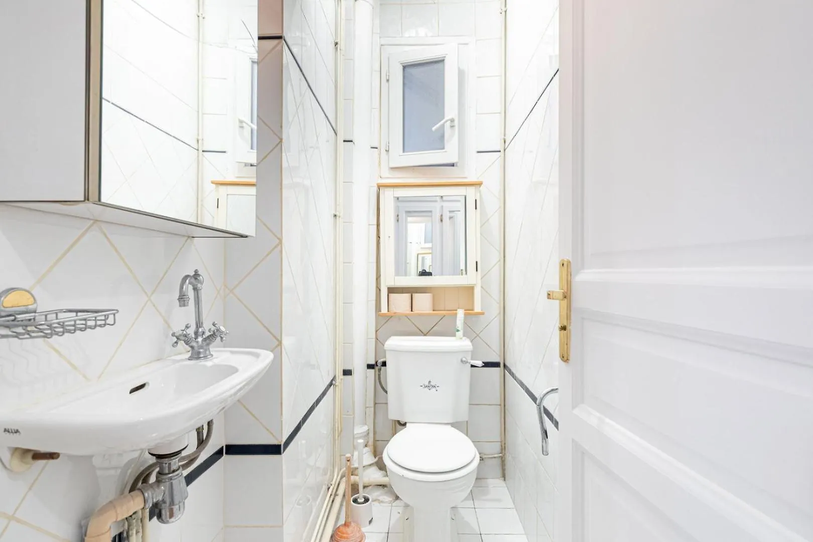 Guestready - Parisian Bliss Near Notre-Dame Apartment 0*, Paris France